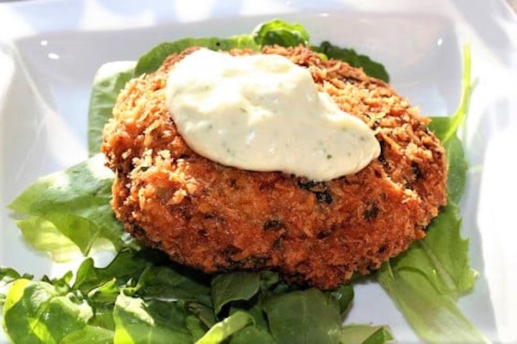 Prawn Cakes with Cilantro-Caper Aioli Sauce